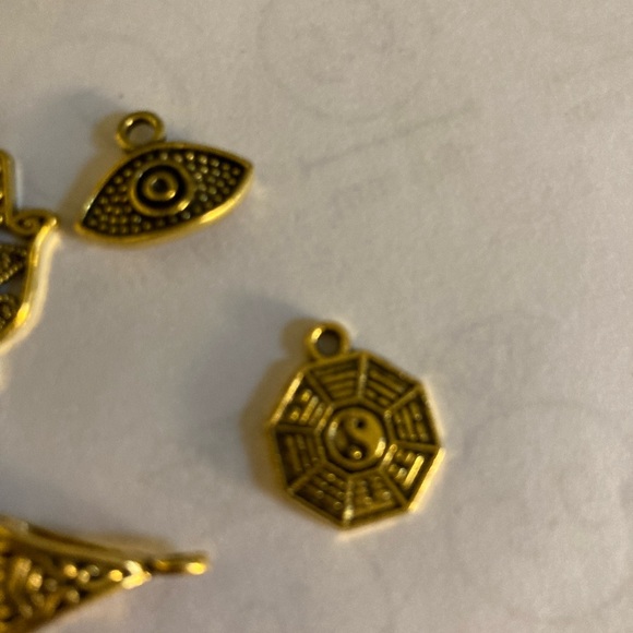 Lot of 9 gold charms/pendants Pagan/Occult theme for jewelry - Picture 3 of 9